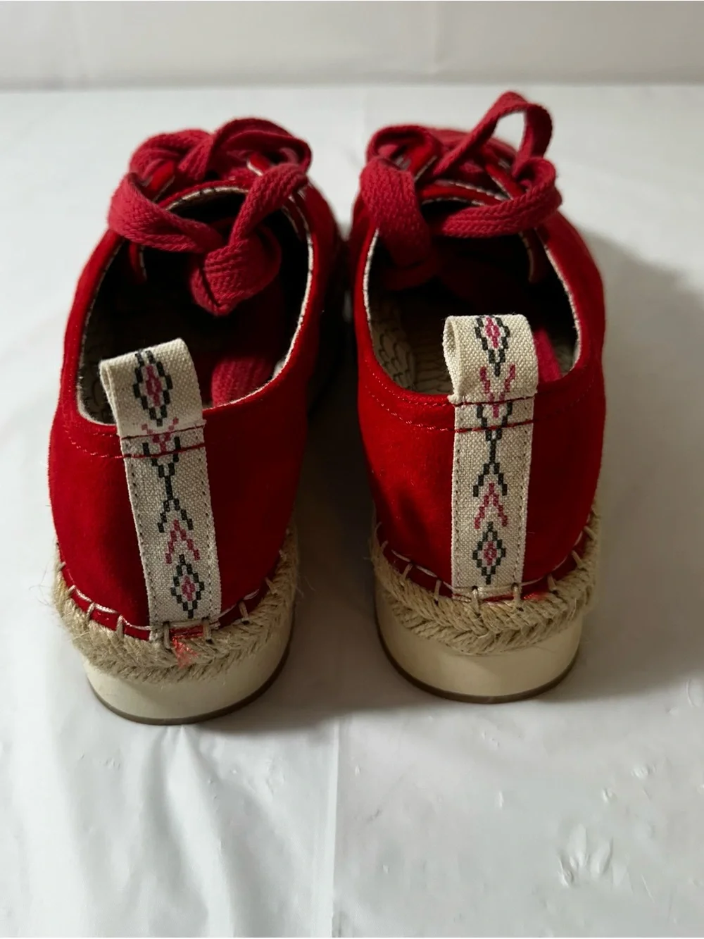 Sugar‎ Red Suede Espadrille Lace-Up Sneakers Size 7.5